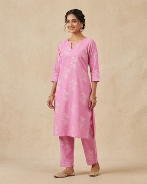 Light Pink Floral Sprig Print Kurta Set
